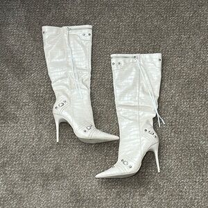 Brand New Public Desire Knee High Cream Alligator Print Heeled Boot